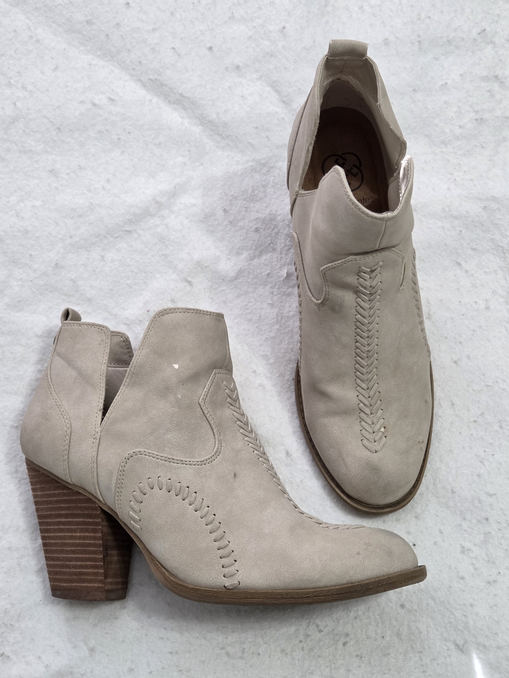 Daisy Fuentes Light Taupe Suede Western-Style Ankle Booties